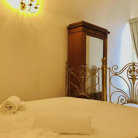 Palazzo Putignano Boutique *