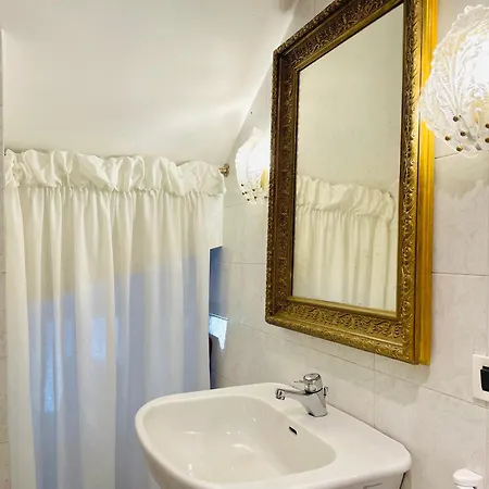 Palazzo Putignano Boutique *
